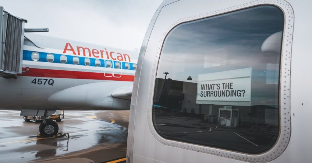 American Airlines Flight 457Q was going from New York City to Los Angeles, a common route for domestic flights.